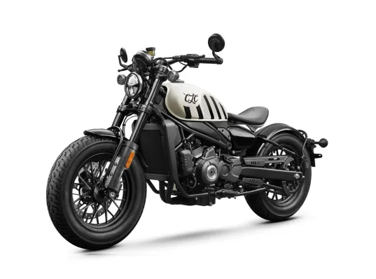 CFMOTO CLC 450 BOBBER 1