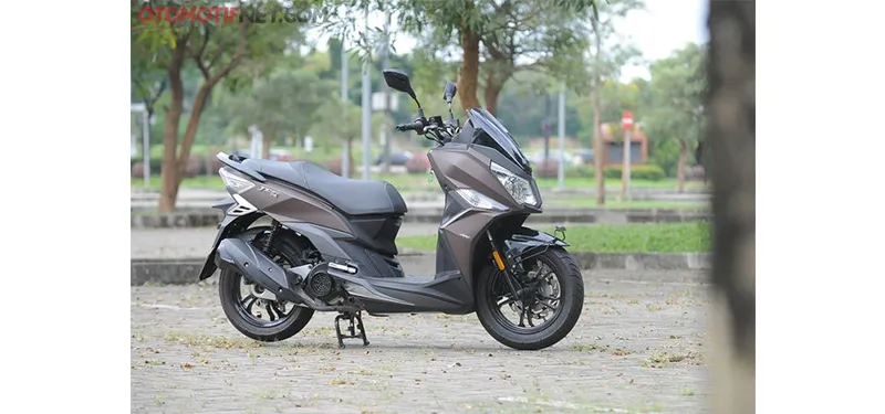 SYM Jet 14, Pesaing NMAX & PCX yang Bisa Bawa Galon, Ini Fitur Lengkapnya. 