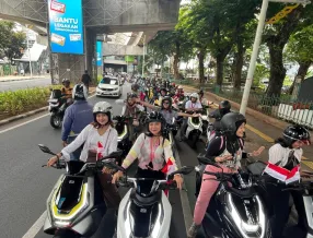 RIDING WITH AODRAS LADY RIDERS WITH ZEEHO AE6 AND AE8